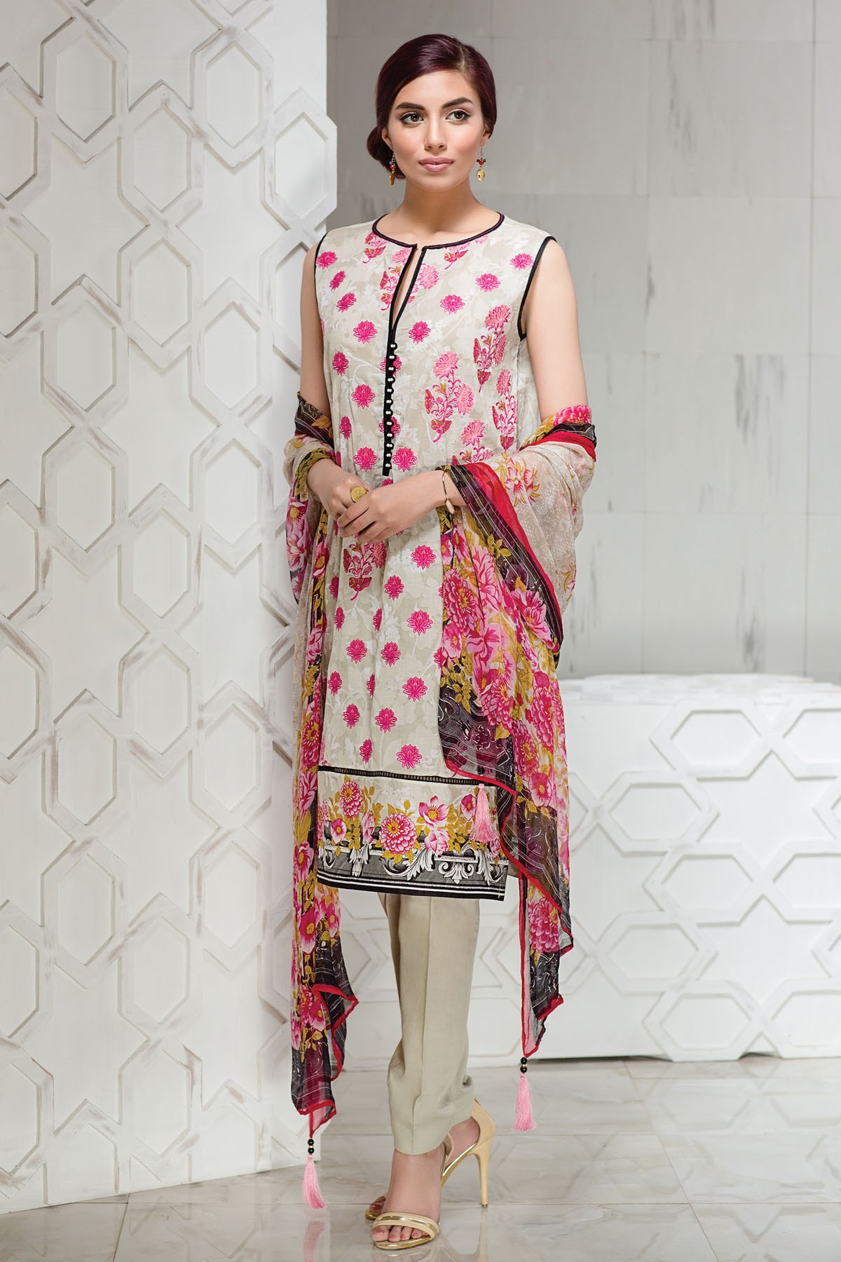 Pakistani Designers Eid Latest Dresses collection 