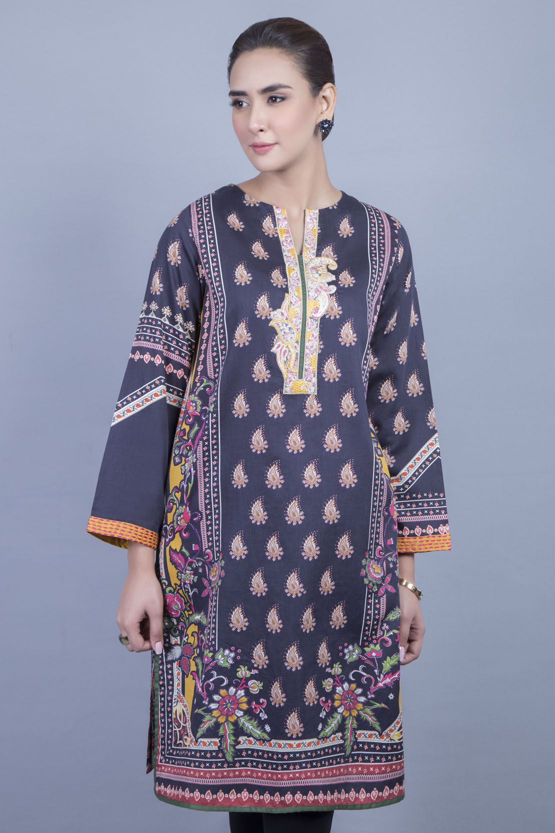 Afsaneh Pret Eid Collection