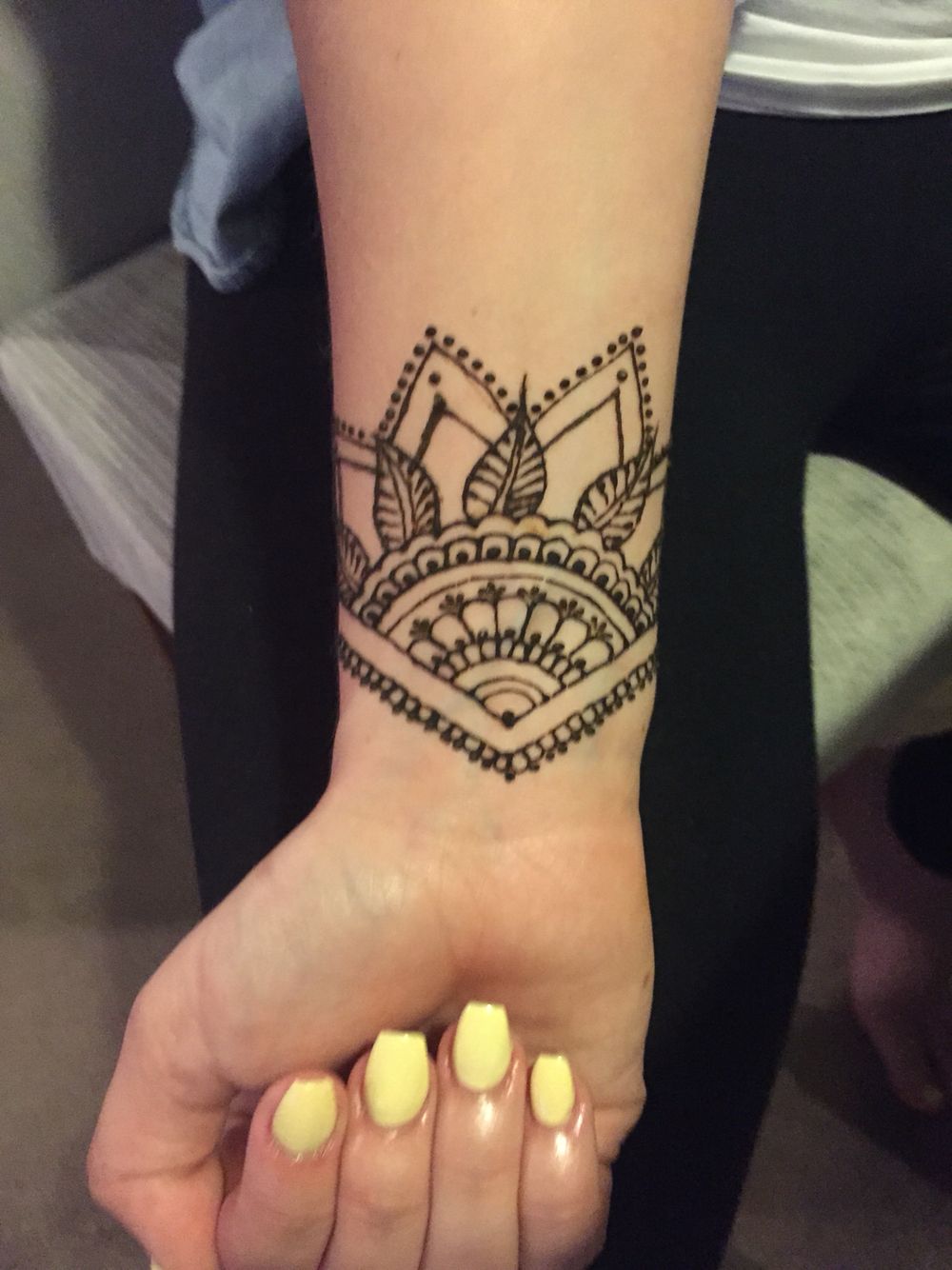 Henna Wrist Cover Tattoo design