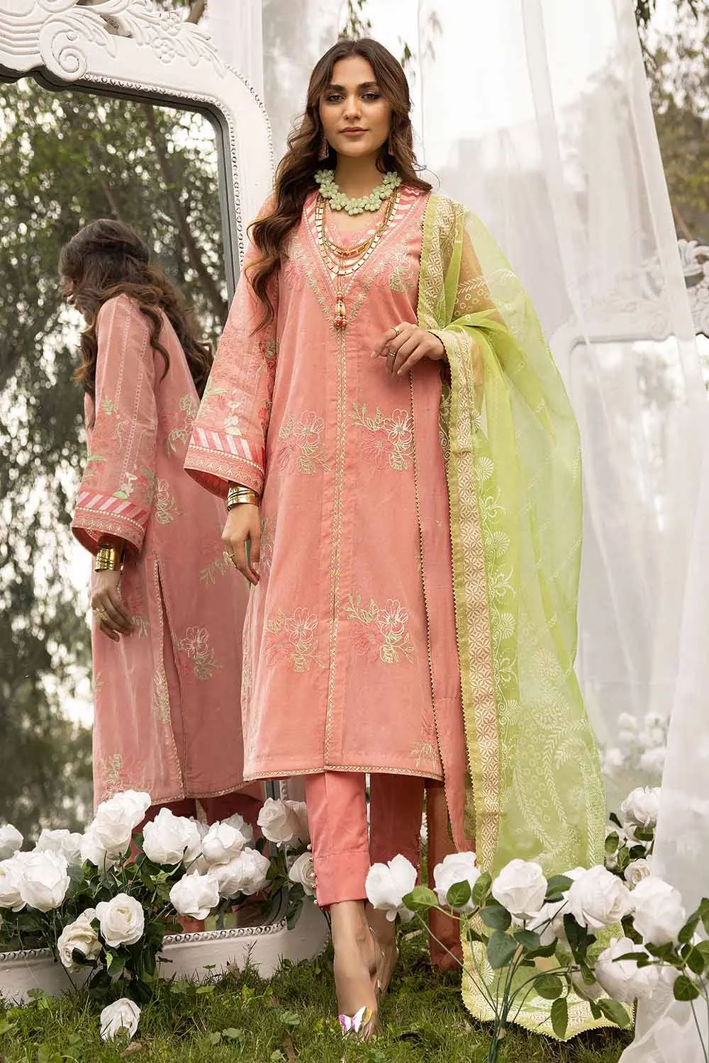 3PC Embroidered Jacquard Unstitched Suit with Burnout Organza Dupatta